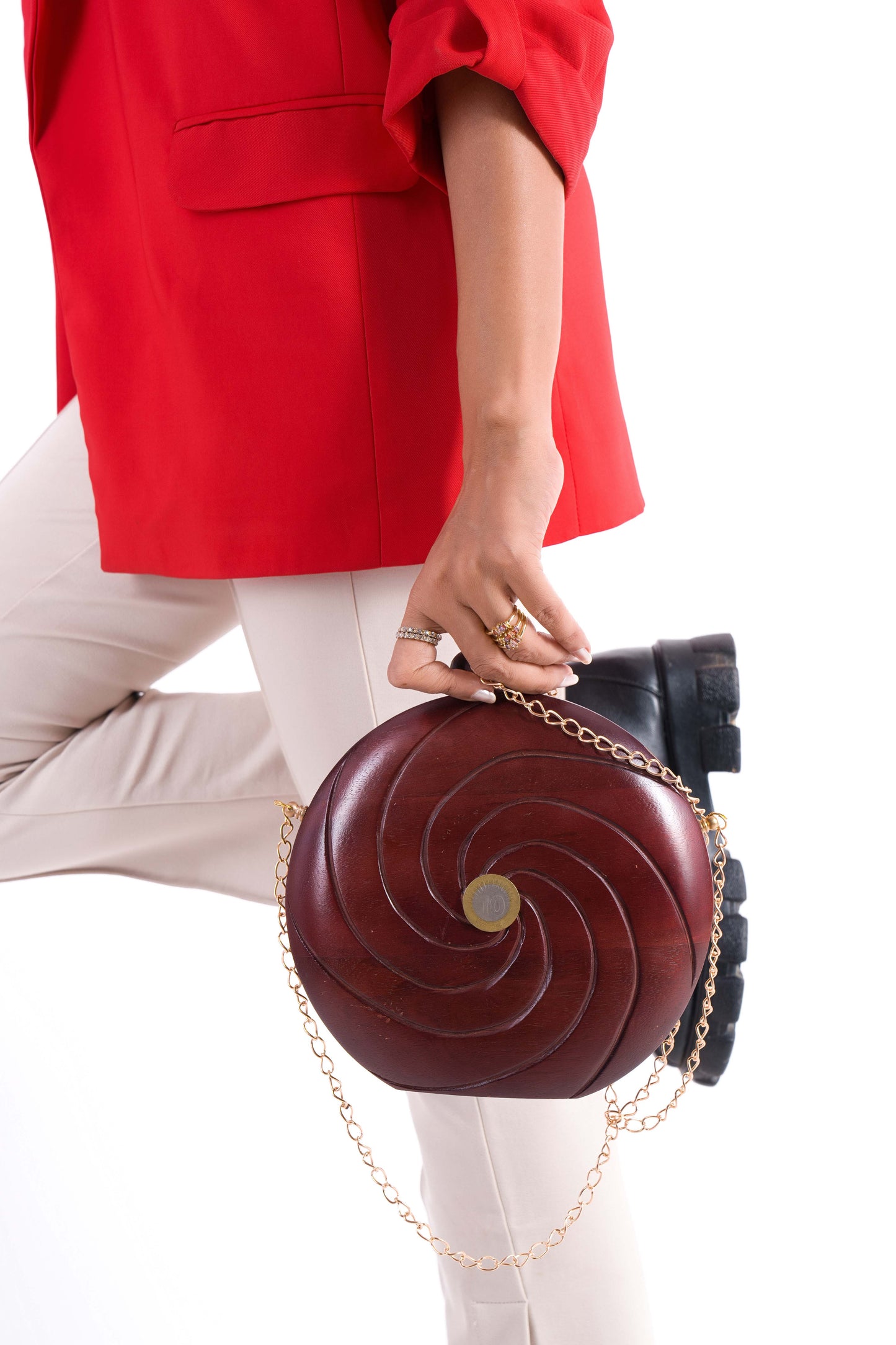 Brown Circle Design Brass Resin Handbag