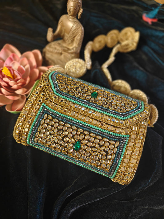 Sheesh Mahal Noor Bag In Kundan and Glass